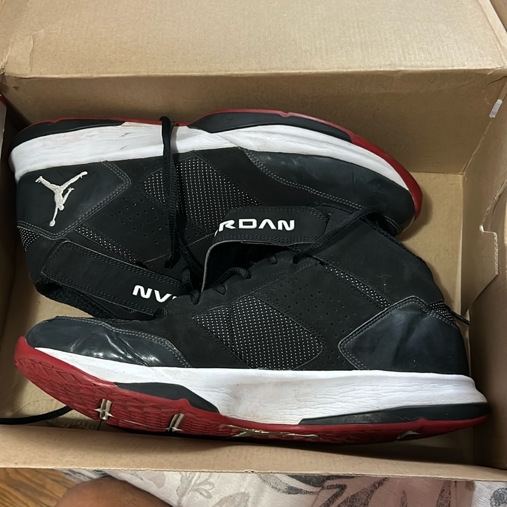 Jordans - black
